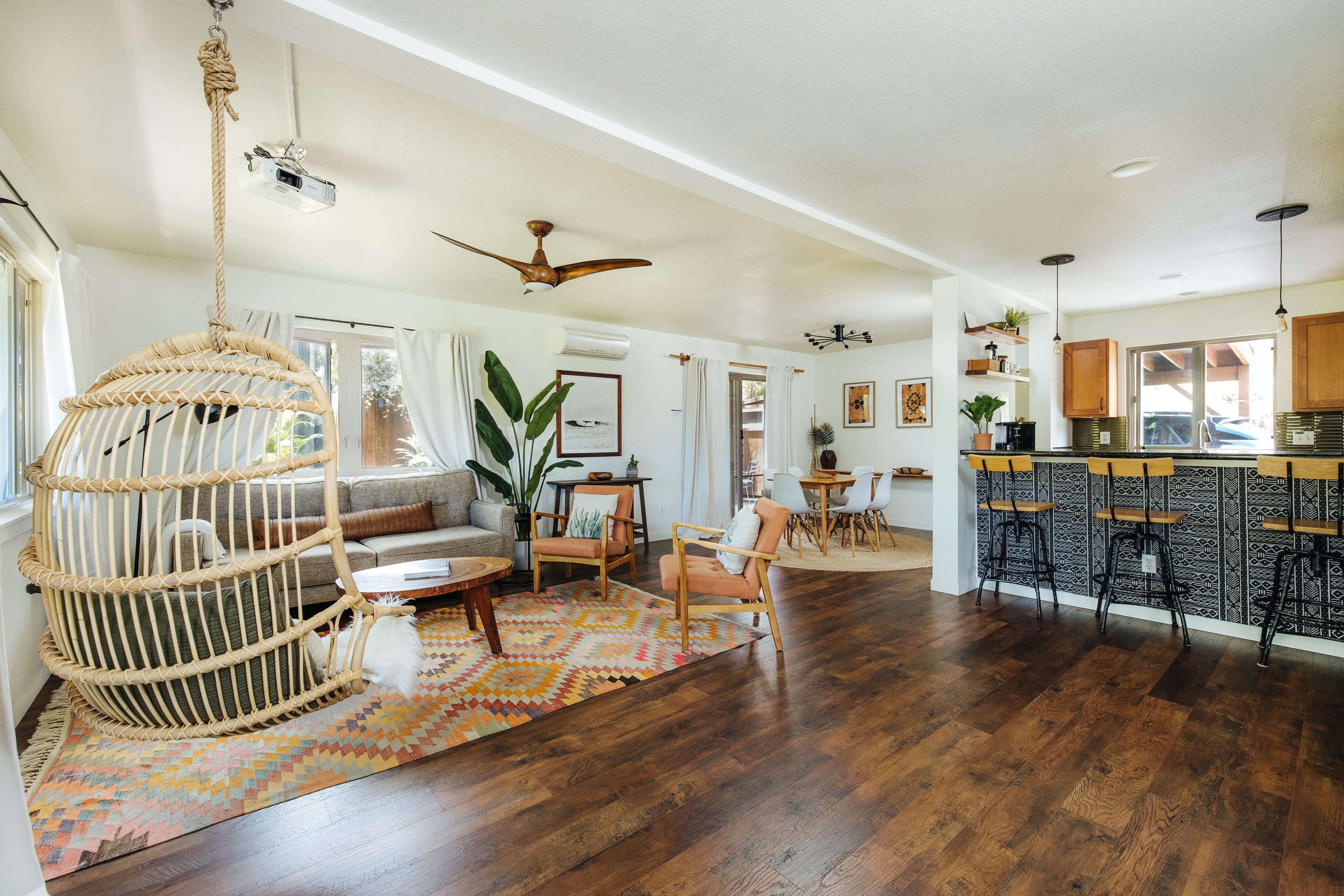 Home in Kailua-Kona · ★4.89 · 6 bedrooms · 6 beds · 5 baths - Image 24
