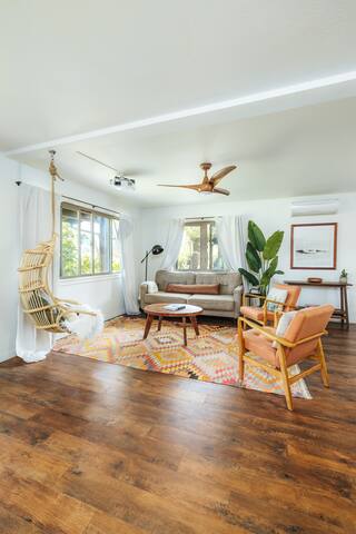 The Kumu Compound (2 Houses) & Sleeps 12 gallery image 3