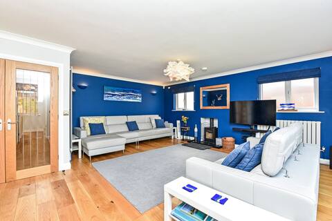 A touch of luxury near to the beach