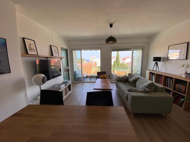 Appartement 70m2 En Bord De Mer, Garage Et Balcon - Toulon