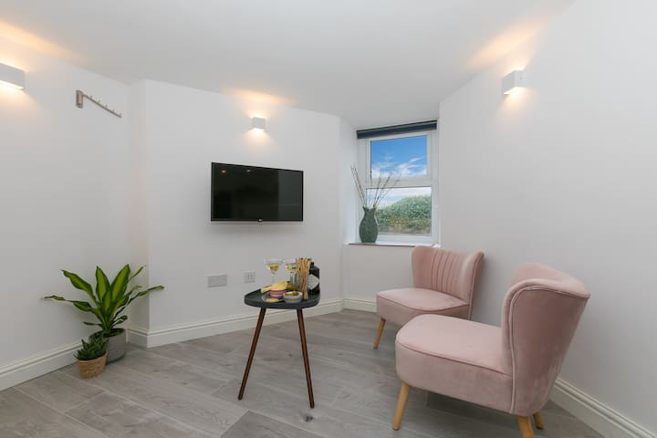 Island Studio With On-site Parking - St Ives