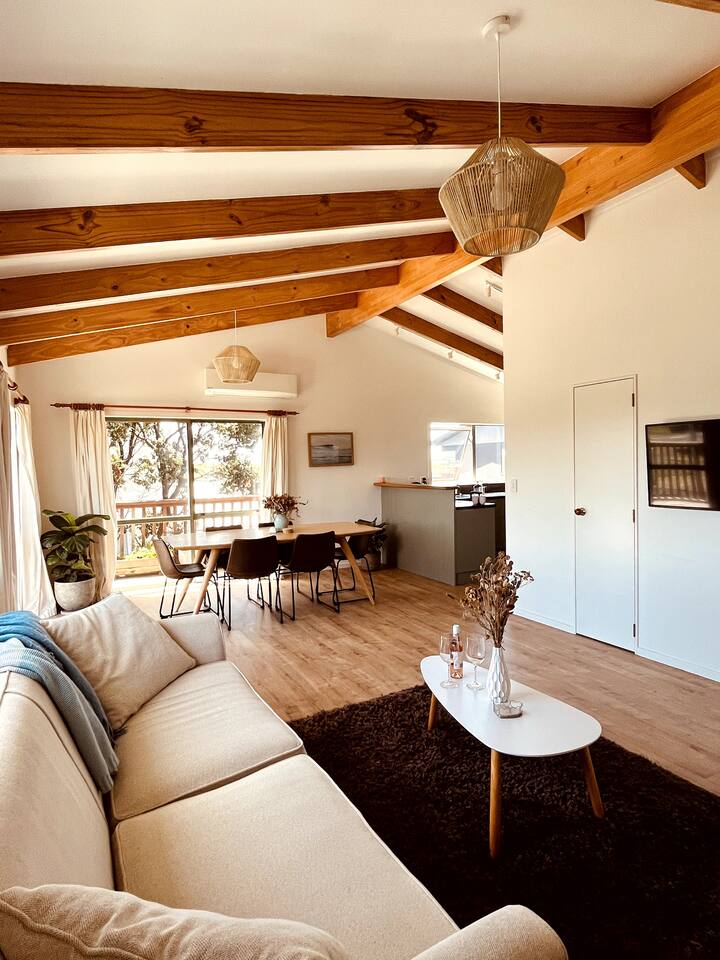 Across The Road From Papamoa Beach! - Papamoa