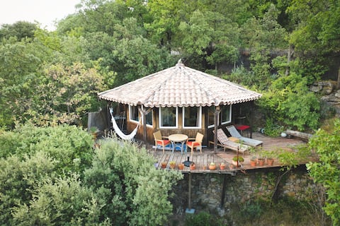 In Cévennes national park,Tiny house,swimming pool
