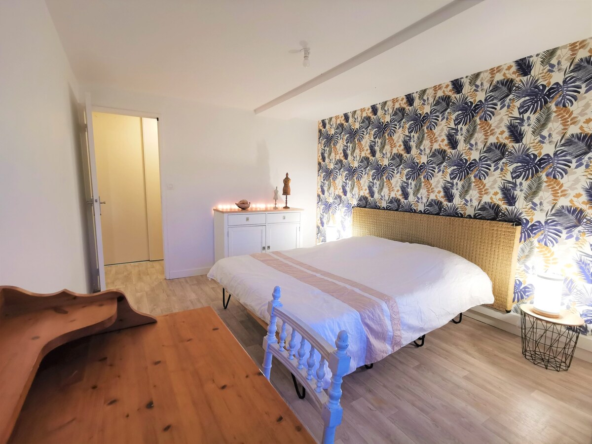 Главна спалня със 160 легло