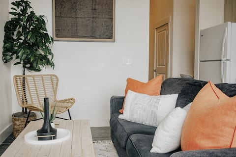 Convenient downtown loft perfect for work trips
