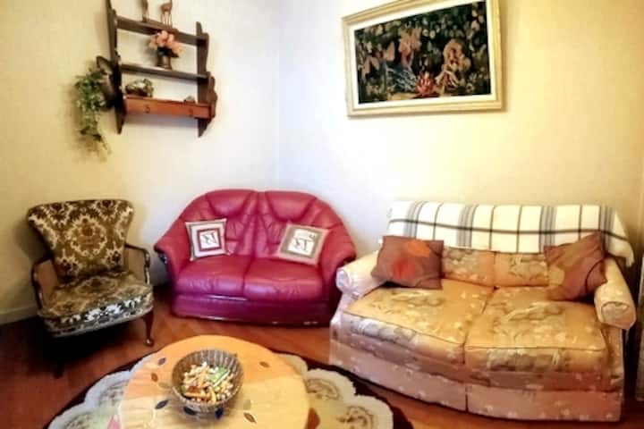 "Chez Maman" En Toute Simplicité - Albertville