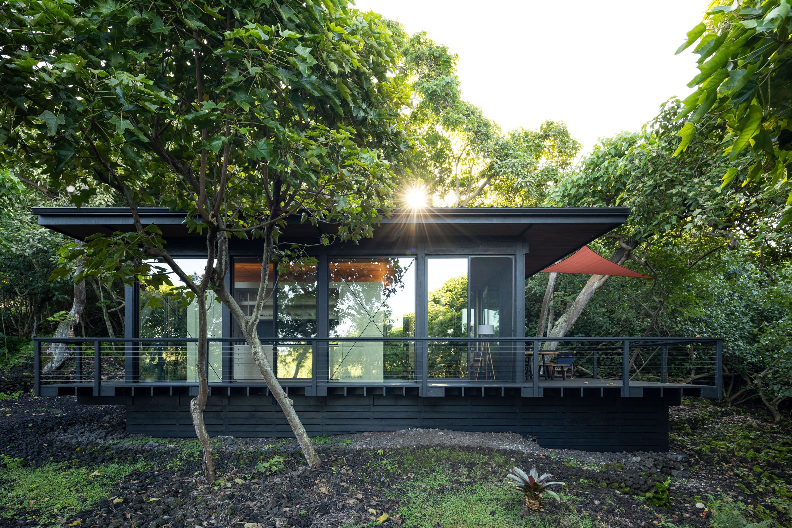 Glass House near Capt. Cook Trail - Image 7