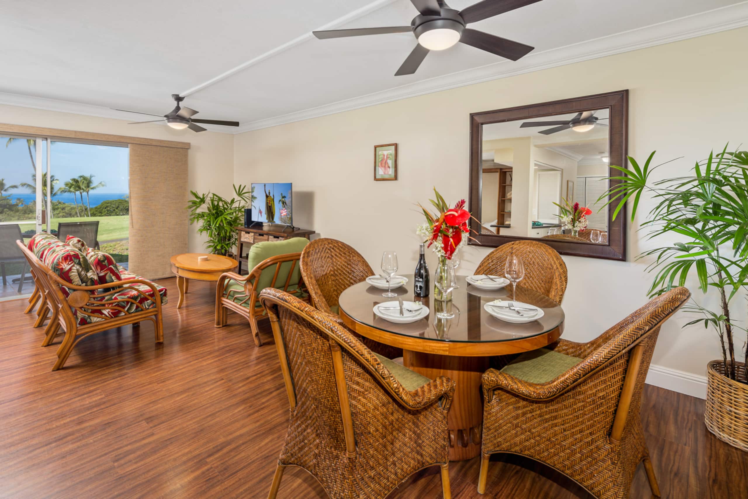 Condo in Kailua-Kona · ★4.93 · 1 bedroom · 2 beds · 2 baths - Image 12