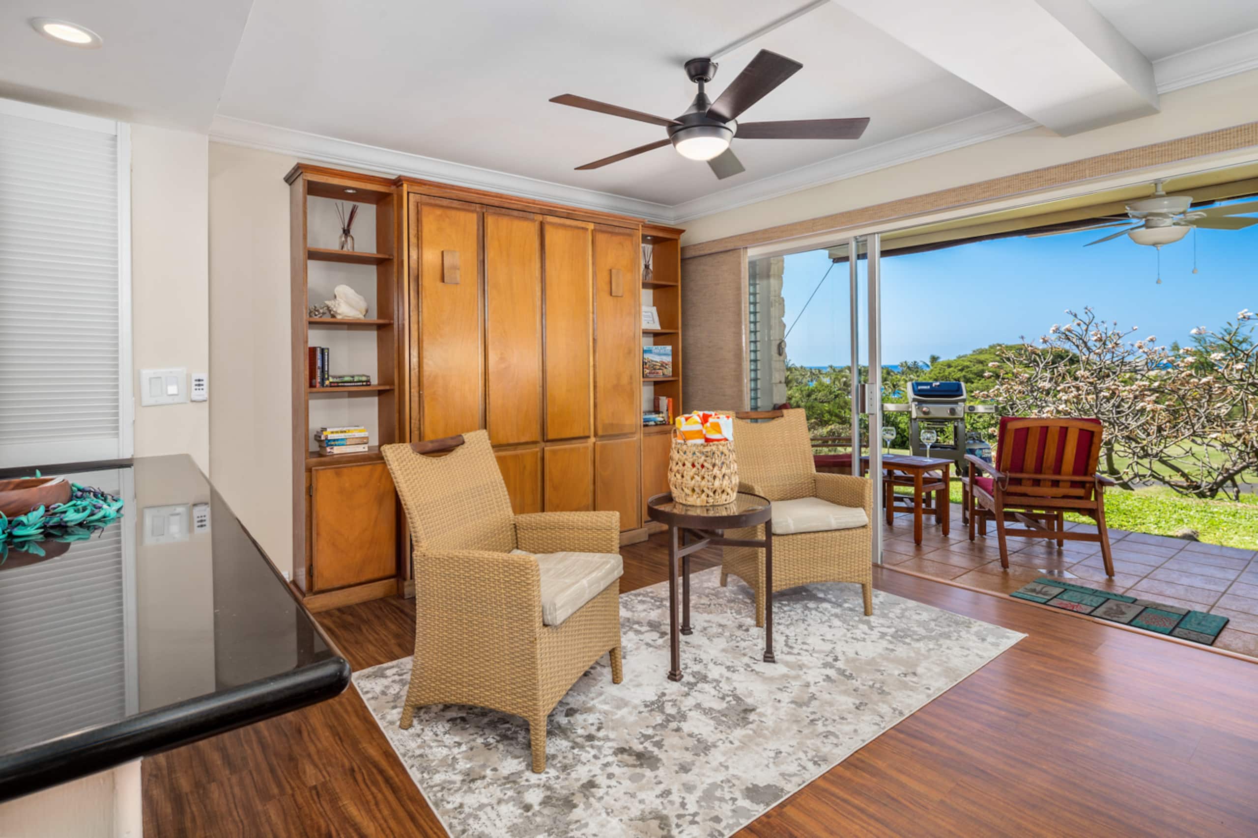 Condo in Kailua-Kona · ★4.93 · 1 bedroom · 2 beds · 2 baths - Image 6