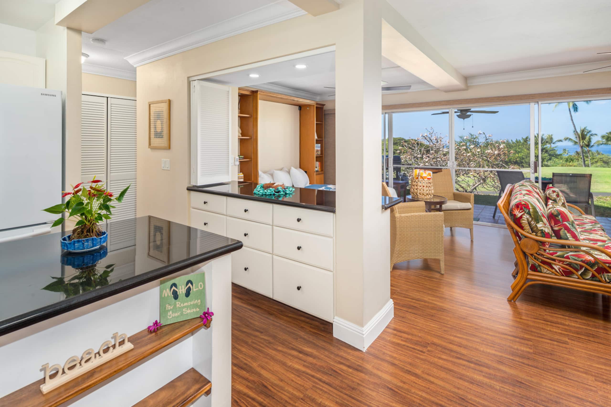 Condo in Kailua-Kona · ★4.93 · 1 bedroom · 2 beds · 2 baths - Image 3