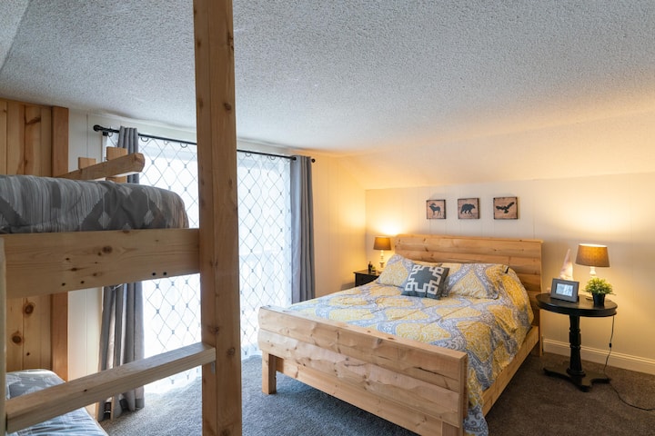 Bedroom #2 with balcony