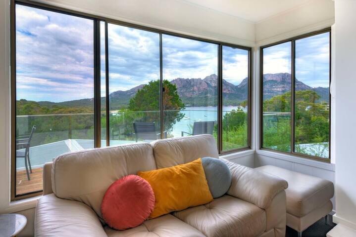 On the Beach 1 gallery image 3