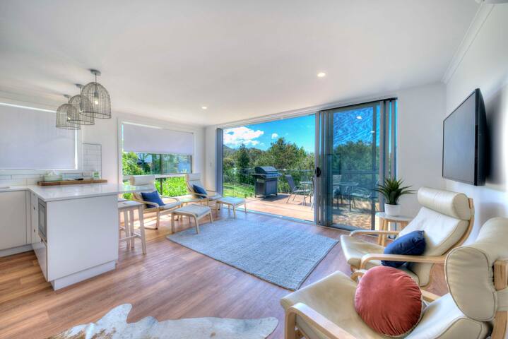 On the Beach 2 gallery image 4