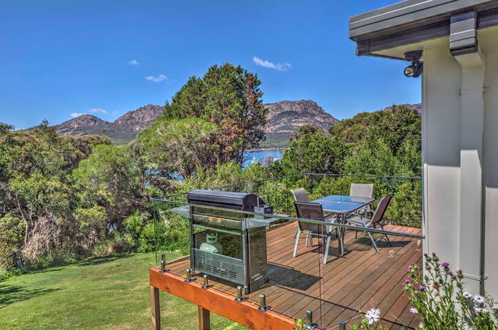 On the Beach 2 gallery image 2