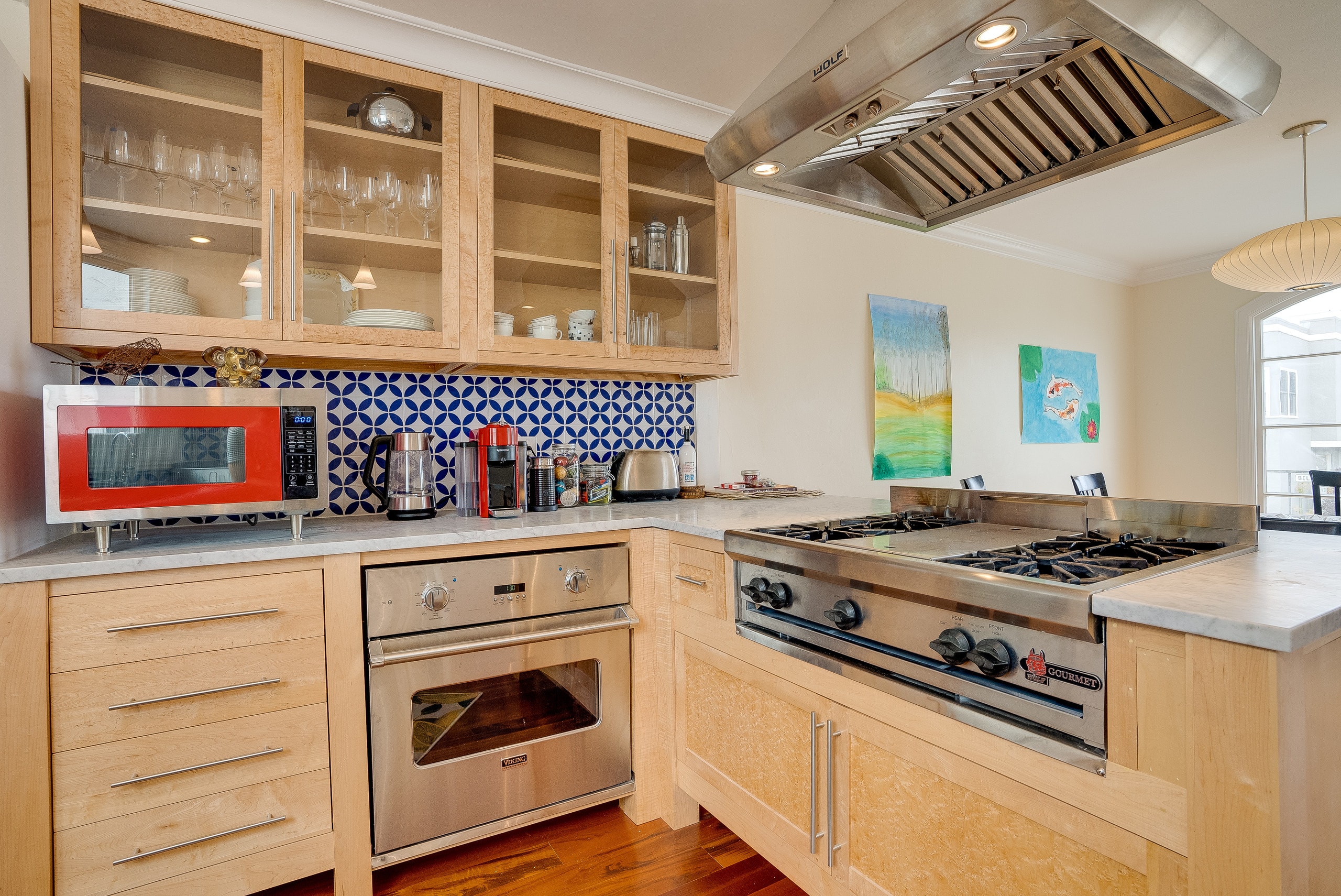 Home in San Francisco · ★4.93 · 2 bedrooms · 2 beds · 1 bath - Image 6