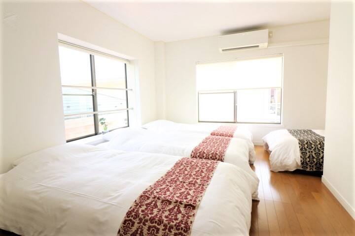 NGK)Free parking lot/ 3BR, 11bed/3shower & 3toilet gallery image 4