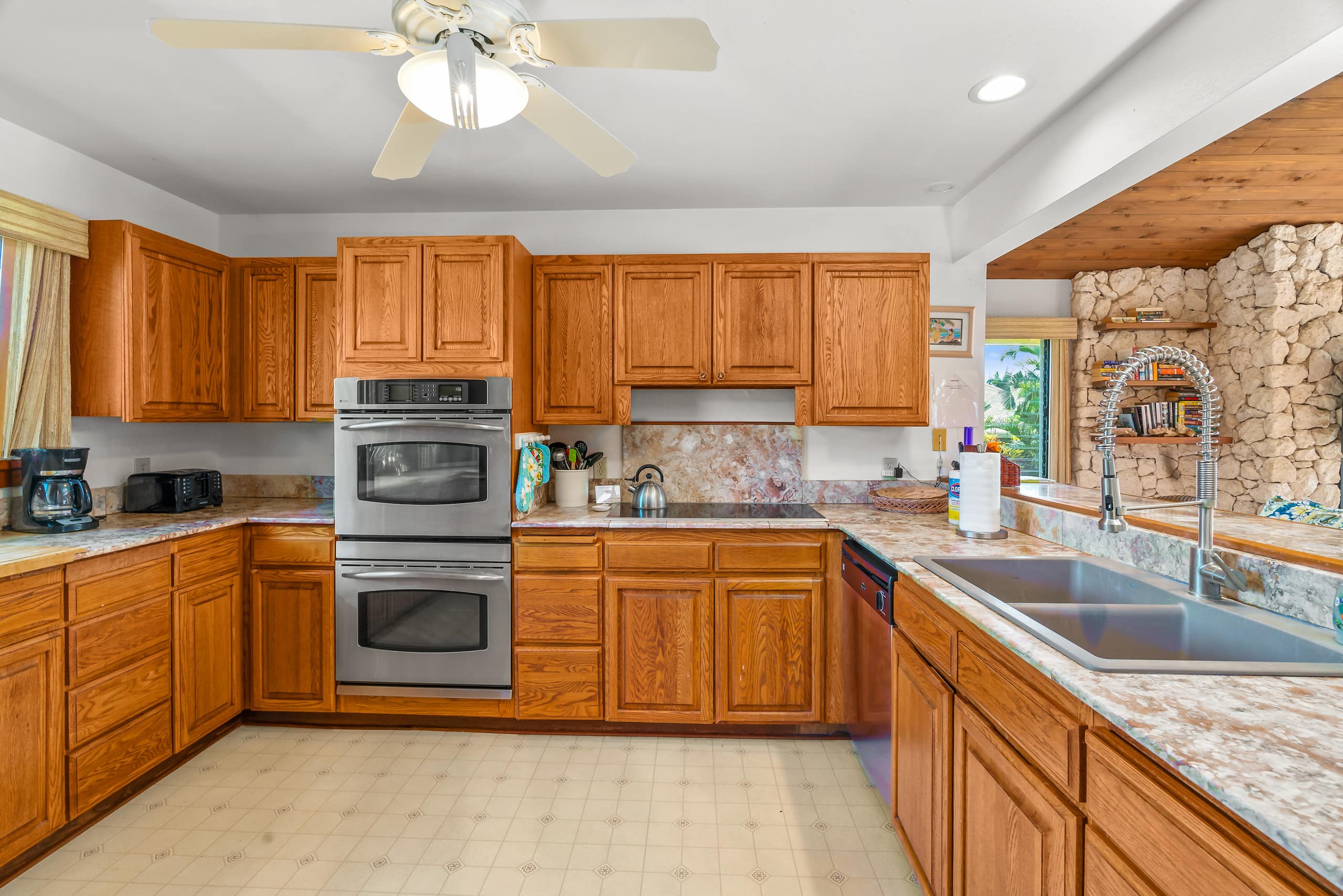 Home in Princeville · ★4.91 · 4 bedrooms · 5 beds · 3 private baths - Image 4