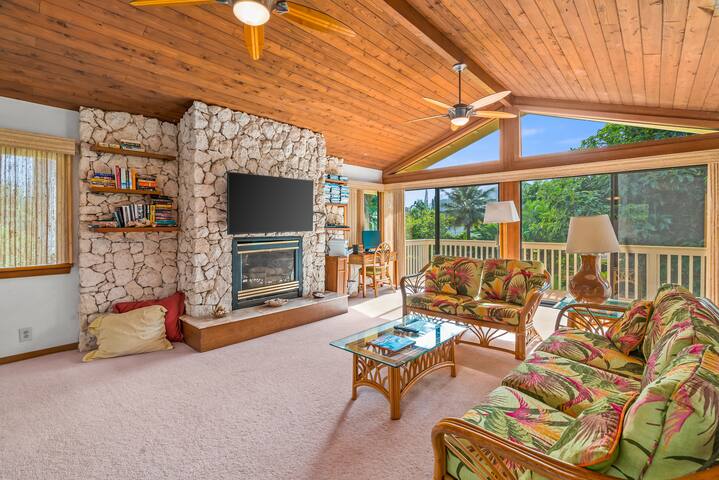 Kauai Hale Luana (Affordable 4 Bedroom Home)