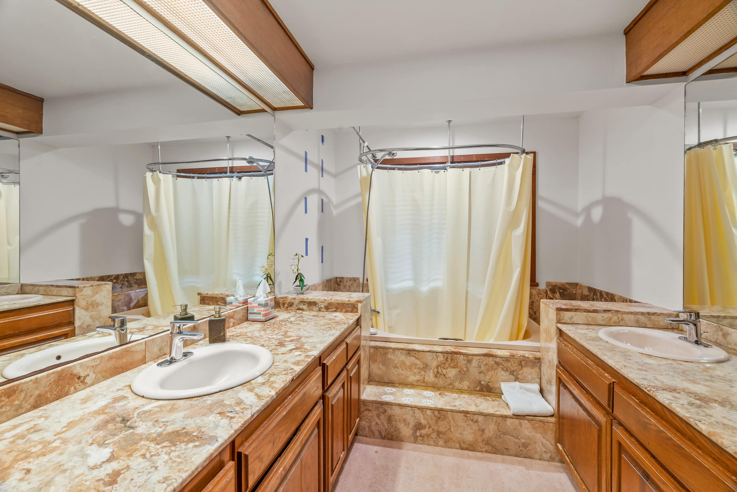 Home in Princeville · ★4.91 · 4 bedrooms · 5 beds · 3 private baths - Image 6