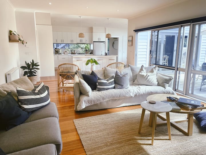 Salt On Harvey, Stylish Coastal Getaway - Anglesea
