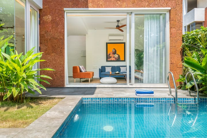 LaRisa-Stunning villa And 8 Mins Away From Beach
