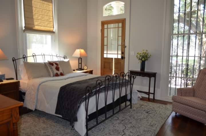 Chumba cha kwanza cha kulala