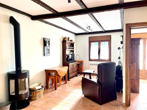 Top Airbnb: Casa Búho: Disconnect next to the Laguna Nergra en Soria