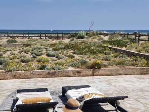 House 80m2, panoramic sea view , beach access