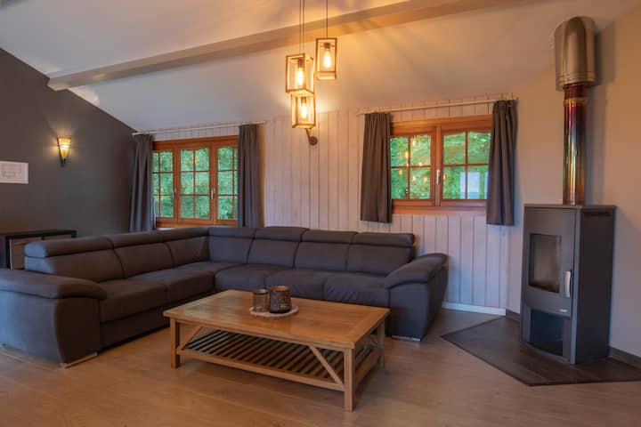 Prachtige Chalet Met Wellnessruimte In De Ardennen - Belgique