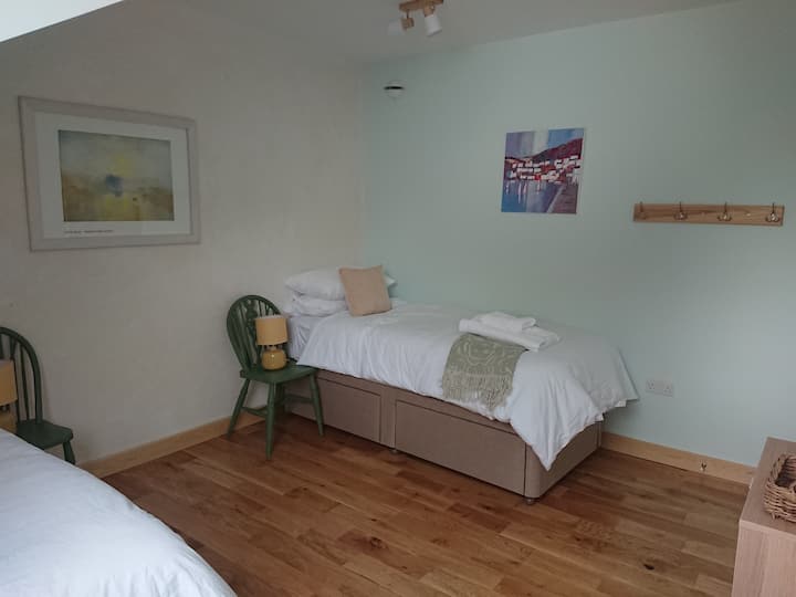 Second bedroom, can be set up with twin beds or superking double