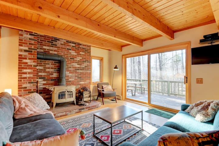Cozy Mt. Home Tucked Away Yet Close To Everything! - North Conway, NH