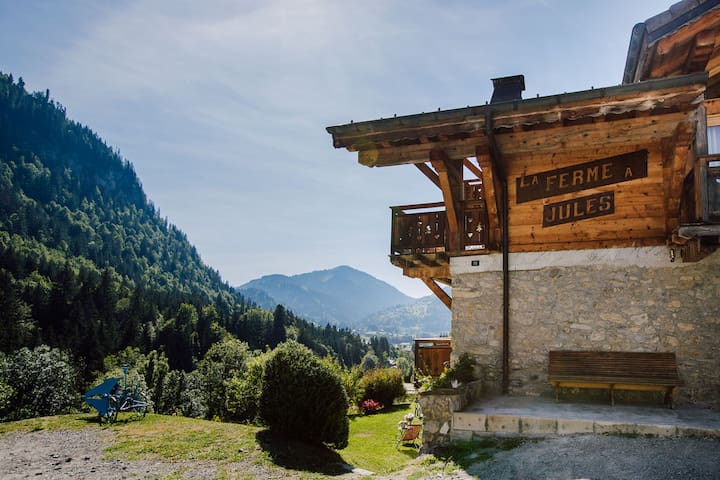 AliKats Mountain Holidays managed Airbnb listing 1