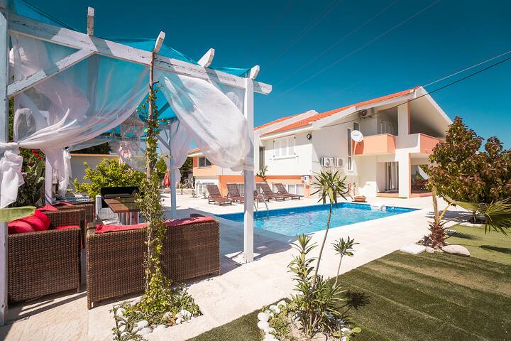 Villa with private pool in Rhodes town