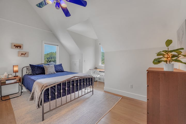 2nd bedroom upstairs. Queen medium memory foam. 