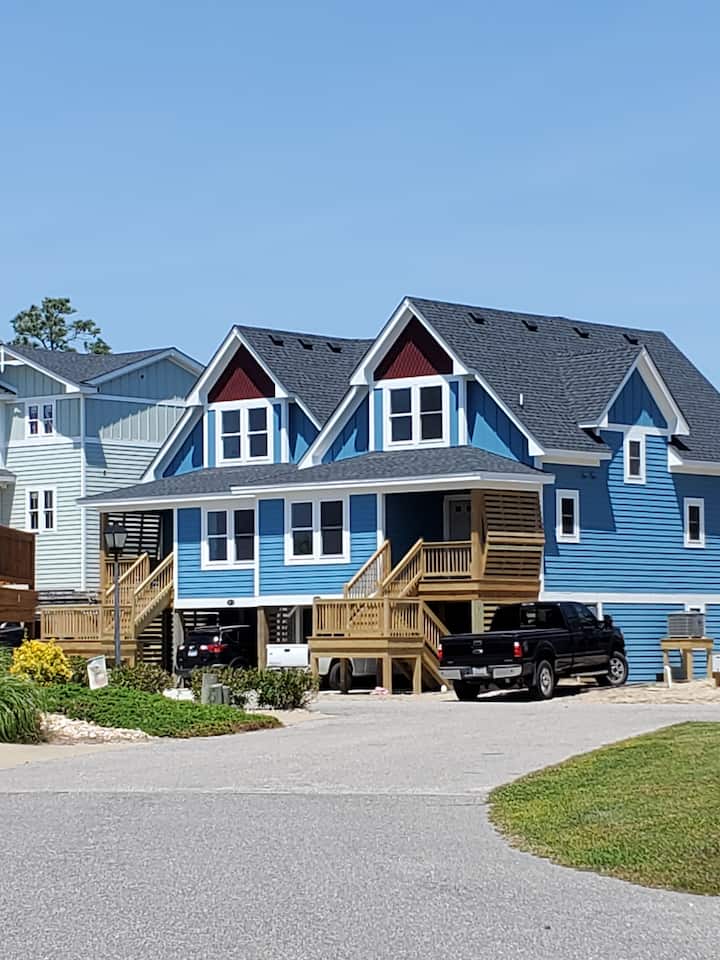 Soundside Escape Townhouses for Rent in Kill Devil Hills, North