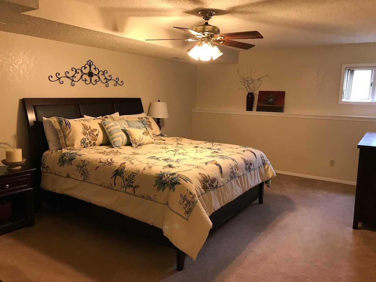 King size bed with pillow top mattres that provides comfort and support.  You will not be counting sheep  while resting in this bed.