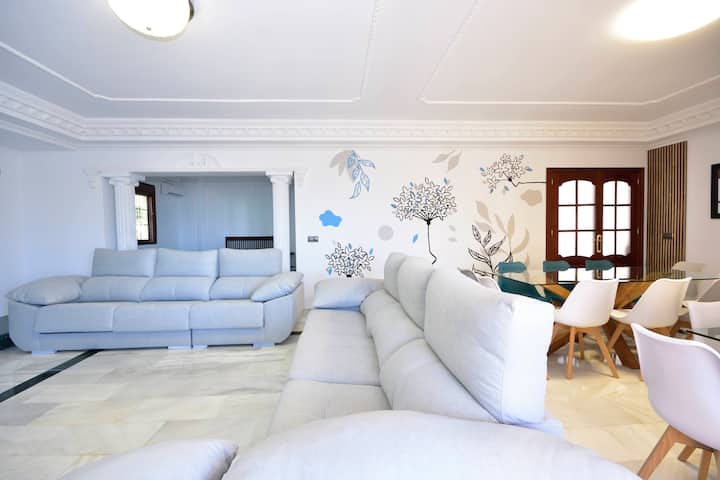 Château Malaga Avec Piscine Et Vue Sur La Mer ! - 