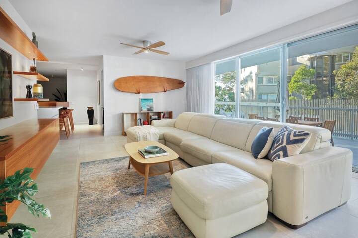 Ultimate Little Cove beach pad gallery image 5