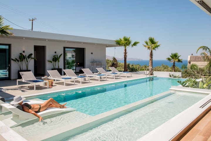 Villa Lydia | New luxury villa with infinity pools