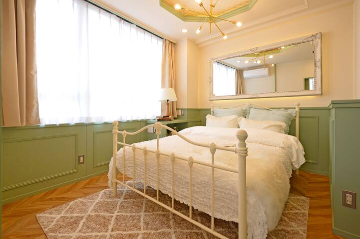 85平米4LDK/東新宿駅徒歩2分/新宿1駅/新大久保駅 徒歩10分/渋谷10分/高速wifi/浅草 gallery image 2