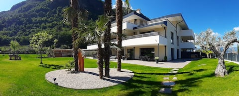 Proprietà Airbnb di successo: Beautiful bright apartment with terrace and garden a Caldaro Sulla Strada Del Vino