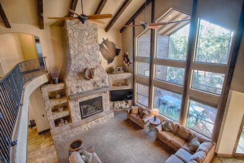 Beautiful Torreon Cabin Retreat in the Pines -20+