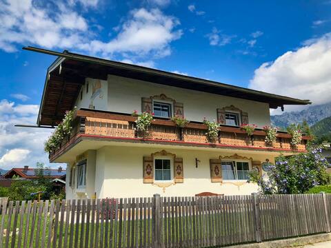 Holiday home Bergvagabund for up to 12 people