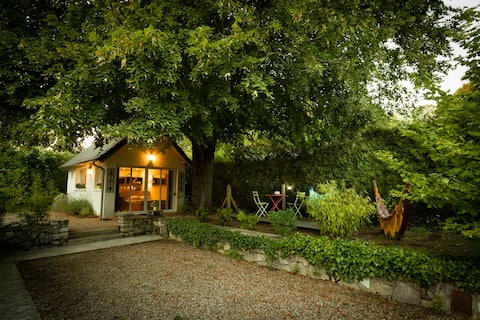 Successful Airbnb property: The Annex of the Linden Tree in Yvelines