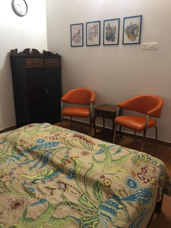 Bedroom 1 image 1