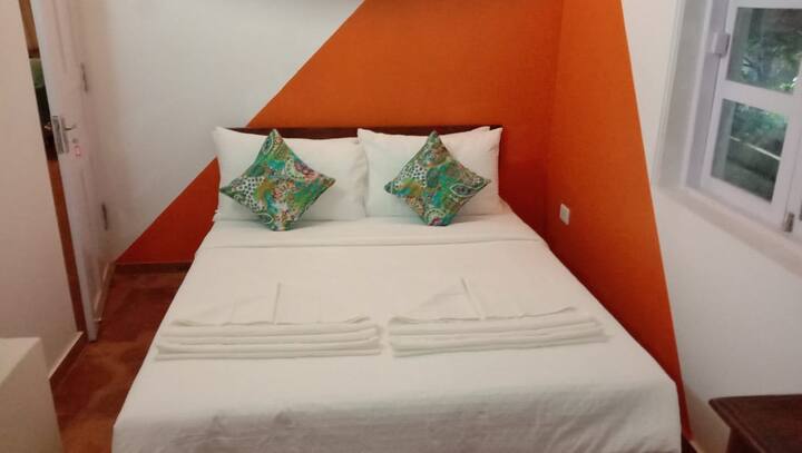 Bedroom 2 image 2