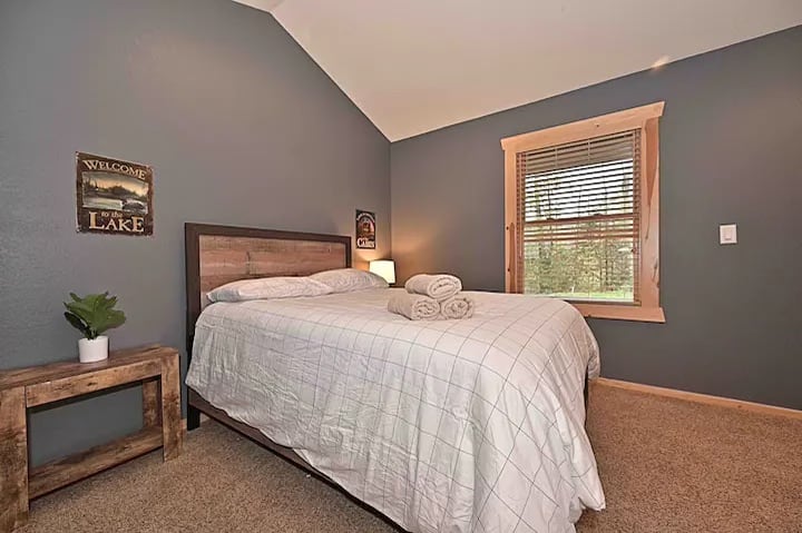 ห้องนอนของผู้เข้าพักชั้นหลัก 