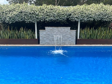 Luxury Stay with Heated Pool in Salamander Bay