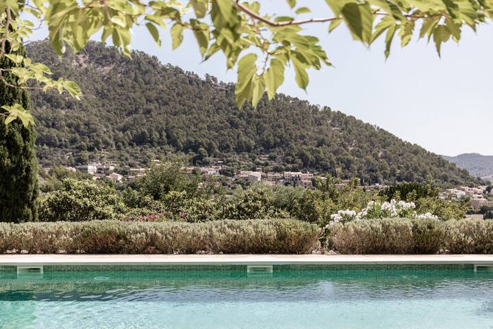 Luxury Villa, private mountain, Sierra Tramuntana gallery image 2