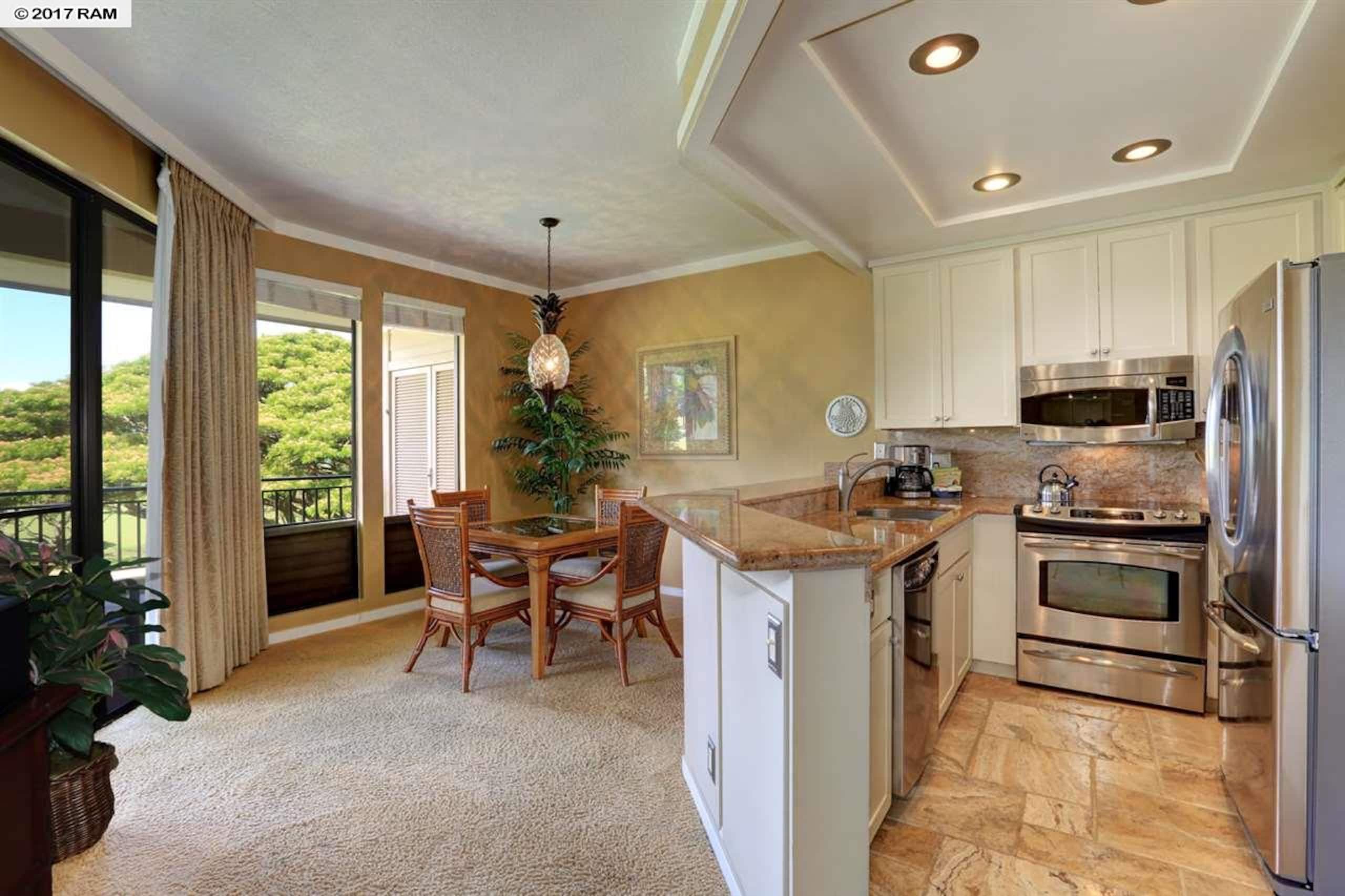 Condo in Lahaina · ★4.97 · 1 bedroom · 1 bed · 1.5 baths - Image 4
